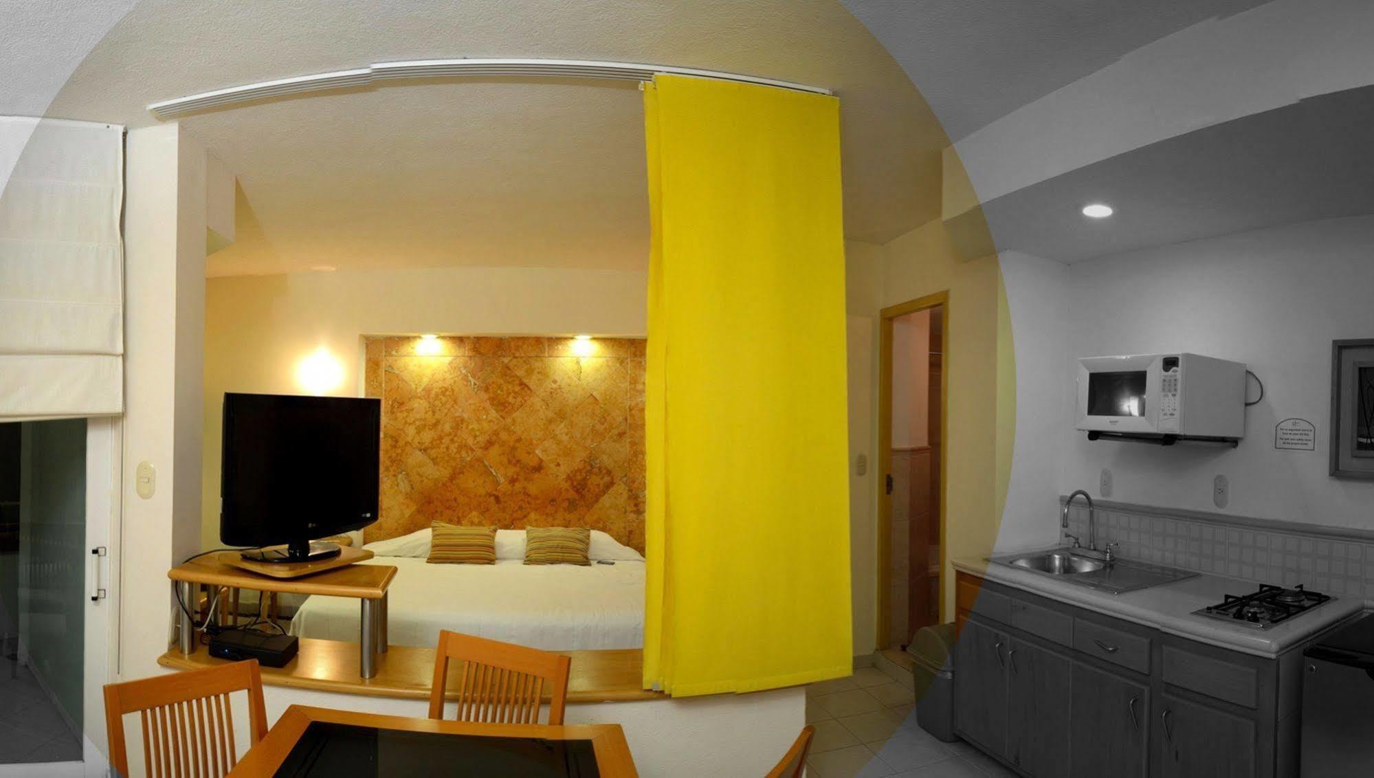 Hotel Angeles &